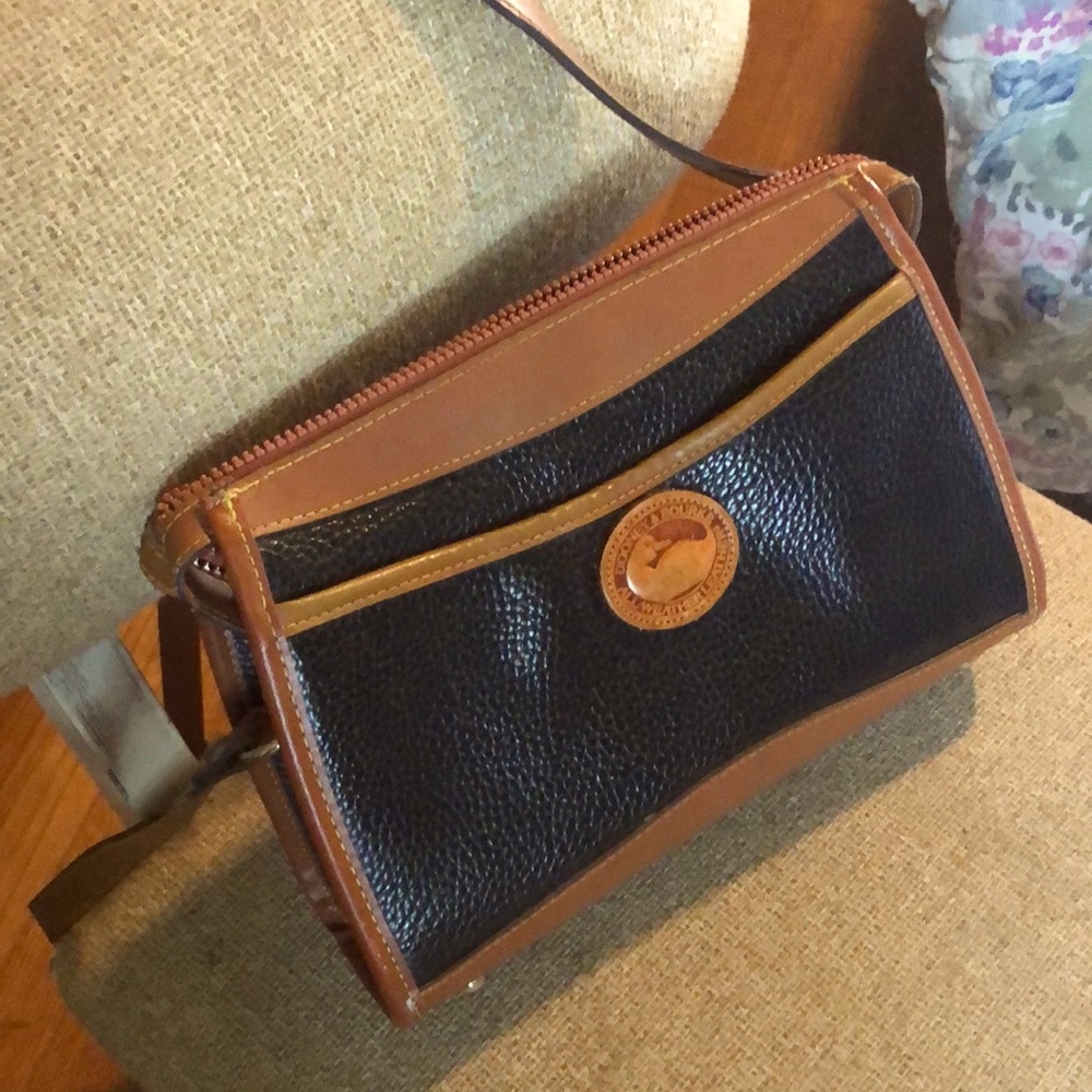 Dooney & Bourke